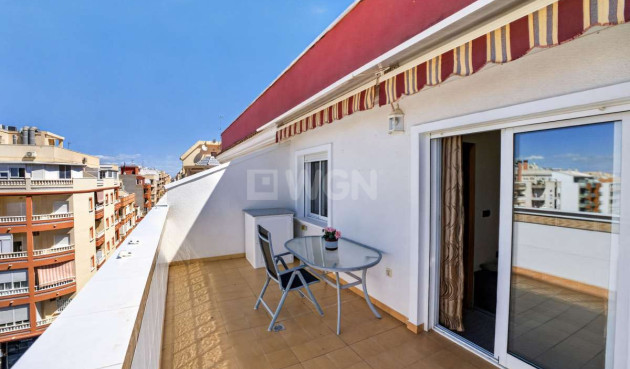 Odsprzedaż - Mieszkanie w bloku - Torrevieja - Costa Blanca