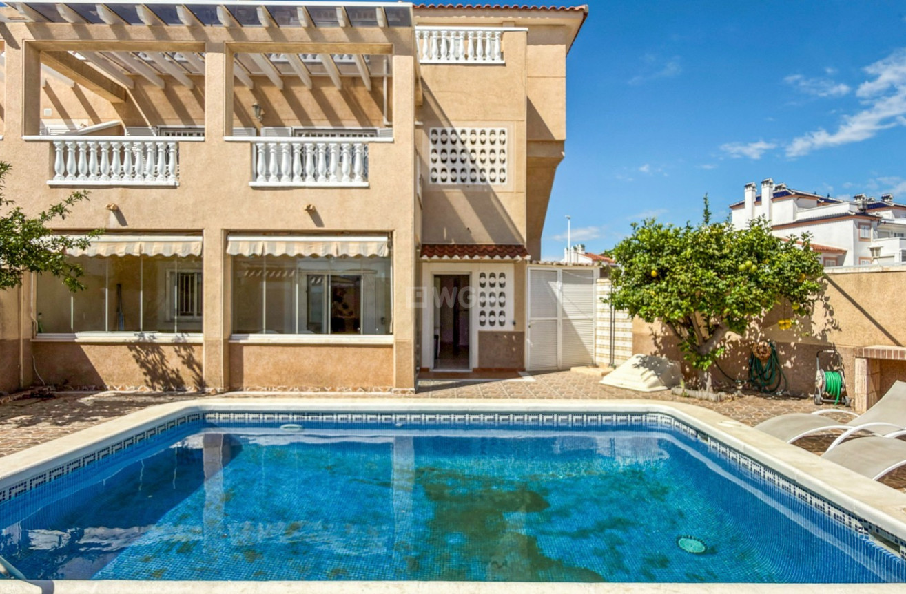 Odsprzedaż - Mieszkanie w bloku - Orihuela Costa - Costa Blanca