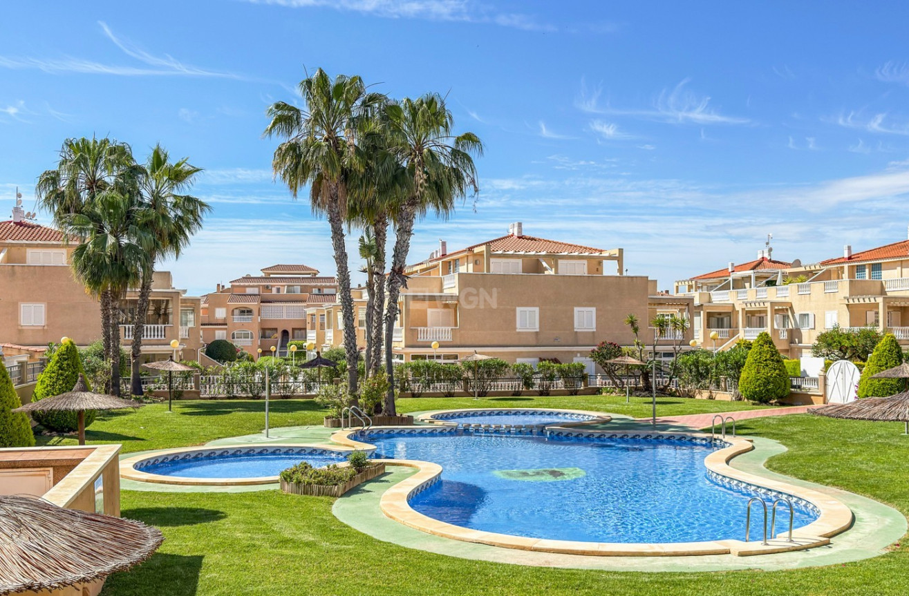 Odsprzedaż - Mieszkanie w bloku - Orihuela Costa - Costa Blanca