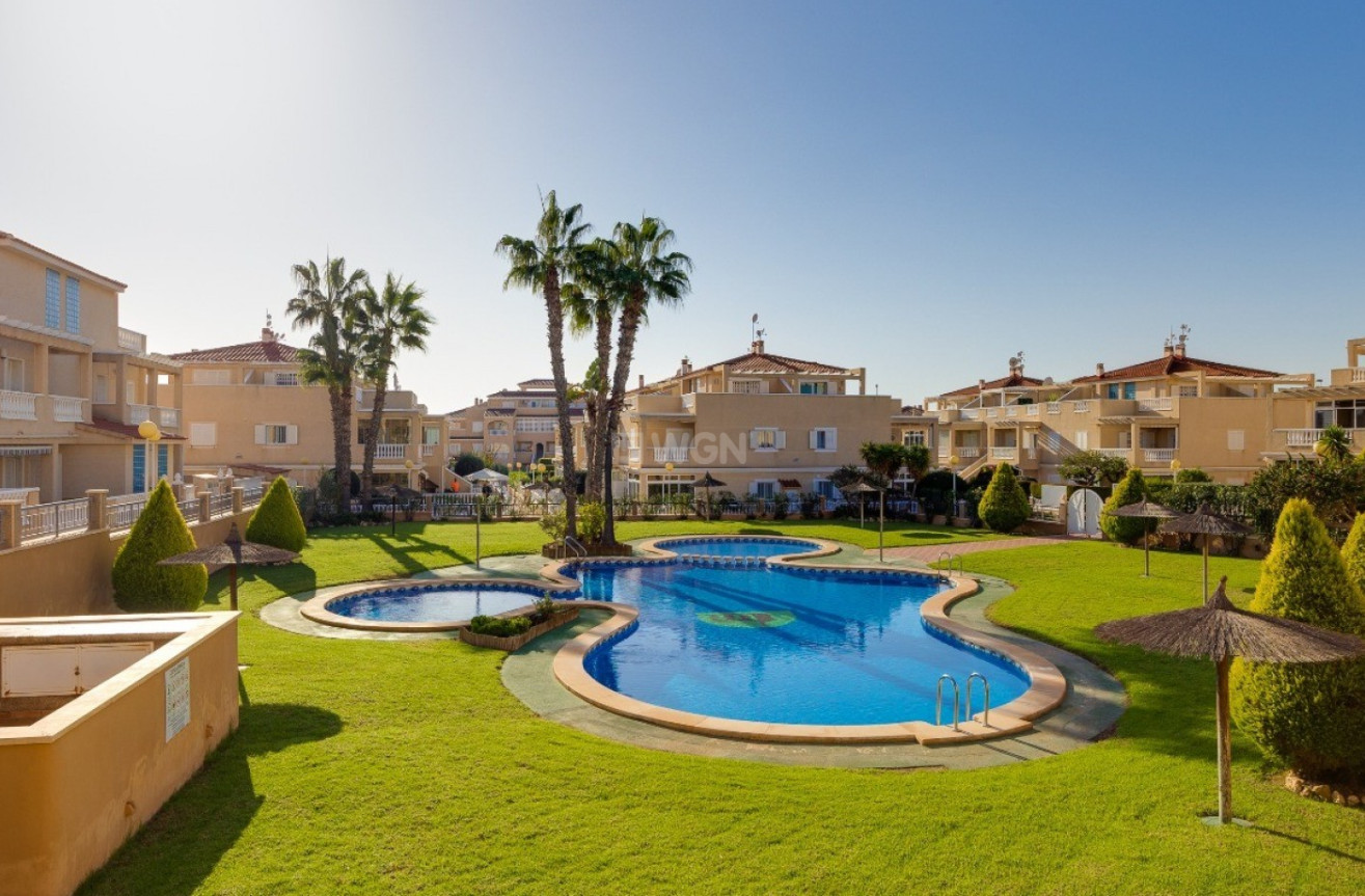 Odsprzedaż - Mieszkanie w bloku - Orihuela Costa - Costa Blanca