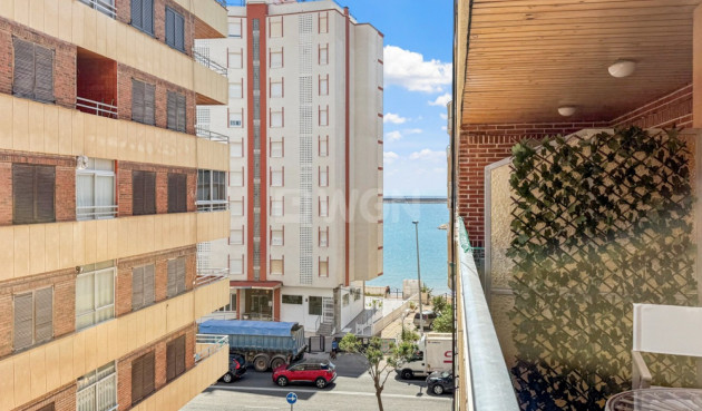 Odsprzedaż - Mieszkanie w bloku - Torrevieja - Costa Blanca