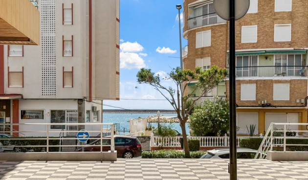 Odsprzedaż - Mieszkanie w bloku - Torrevieja - Costa Blanca