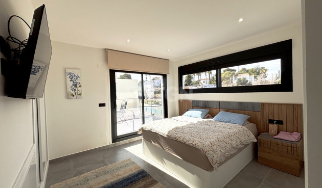 Odsprzedaż - Villa - Villamartin - Costa Blanca