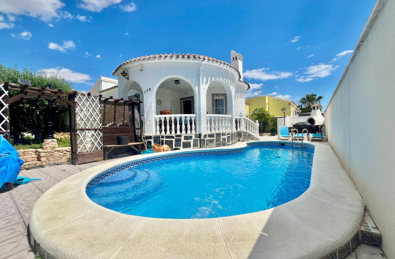Odsprzedaż - Villa - Orihuela Costa - La Florida