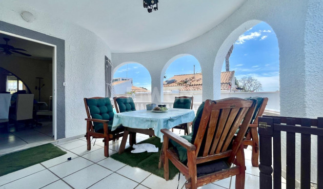 Odsprzedaż - Villa - Orihuela Costa - La Florida