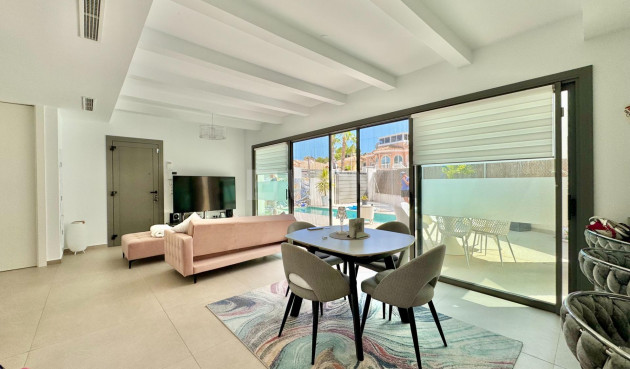 Odsprzedaż - Villa - San Miguel de Salinas - Blue Lagoon - Galán