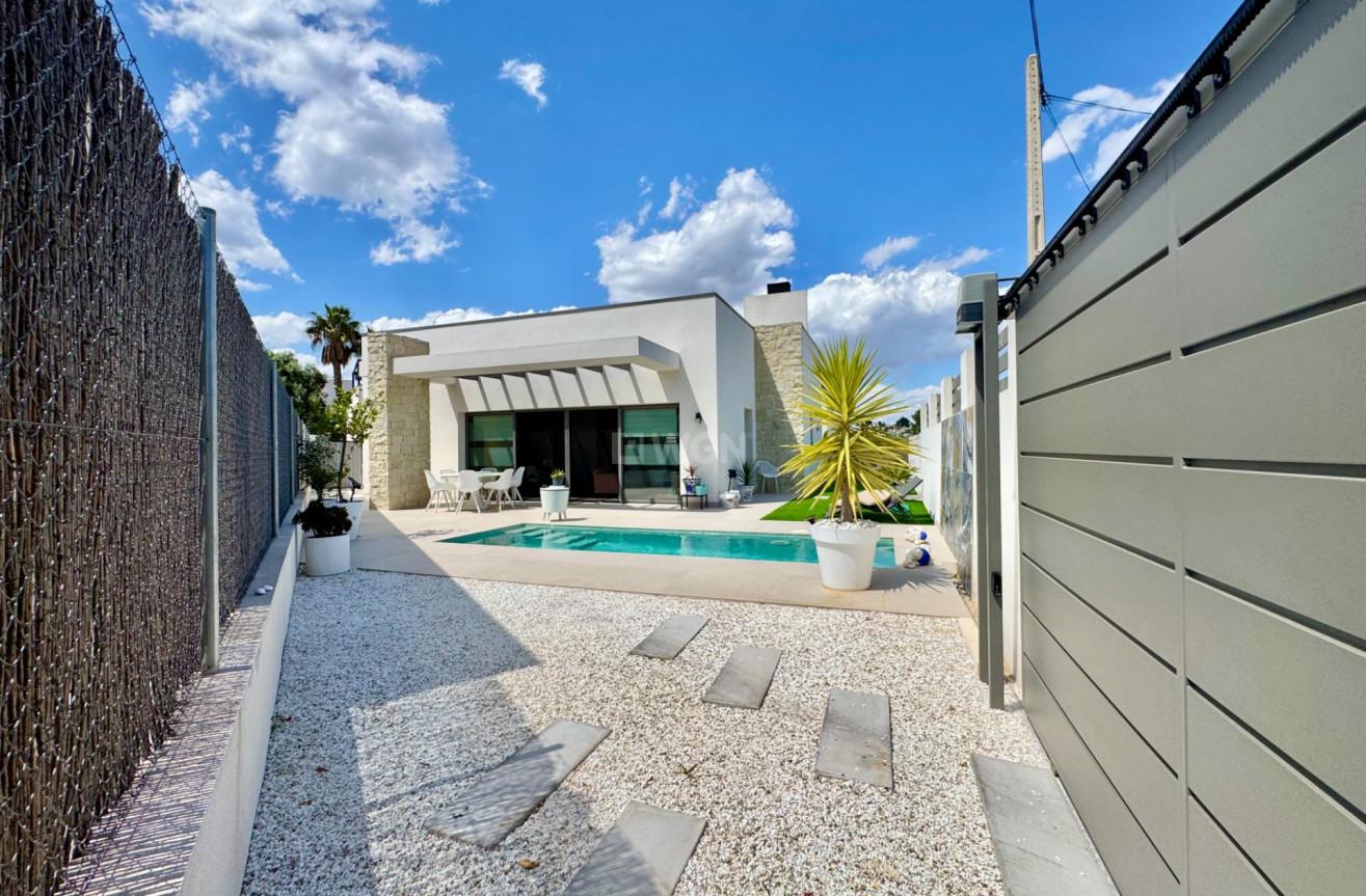 Odsprzedaż - Villa - San Miguel de Salinas - Blue Lagoon - Galán