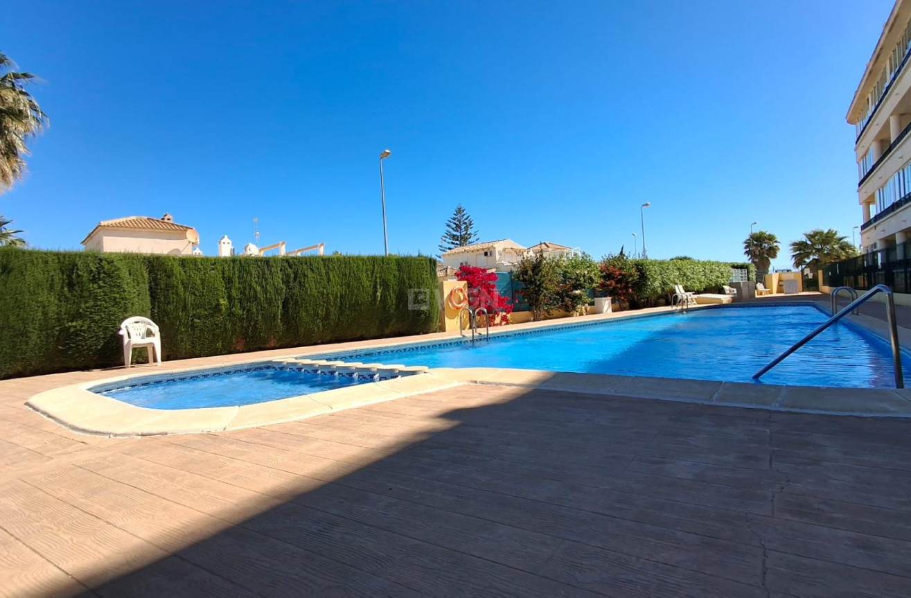 Odsprzedaż - Daszek - Orihuela Costa - Playa Flamenca