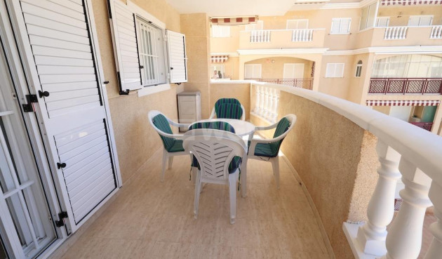 Odsprzedaż - Mieszkanie w bloku - Torrevieja - Costa Blanca