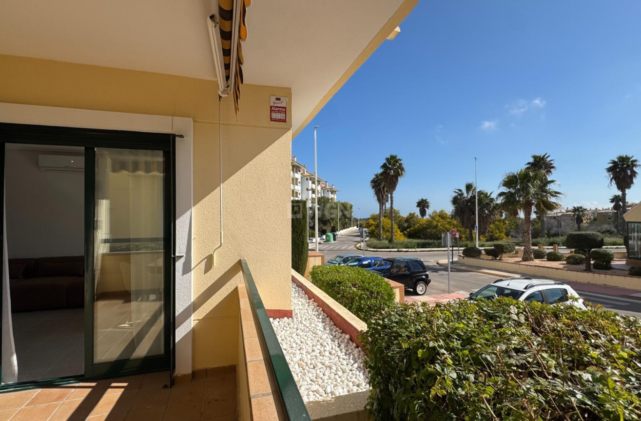 Odsprzedaż - Mieszkanie w bloku - Orihuela Costa - Villamartín-las Filipinas