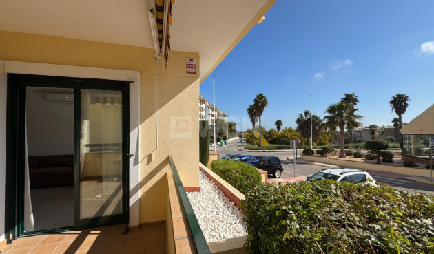 Odsprzedaż - Mieszkanie w bloku - Orihuela Costa - Villamartín-las Filipinas