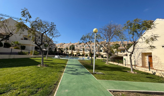Odsprzedaż - Mieszkanie w bloku - Orihuela Costa - Villamartín-las Filipinas