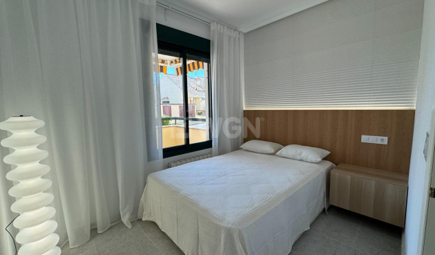 Odsprzedaż - Mieszkanie w bloku - Orihuela Costa - Villamartín-las Filipinas