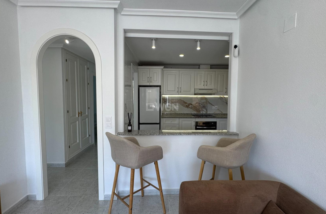 Odsprzedaż - Mieszkanie w bloku - Orihuela Costa - Villamartín-las Filipinas