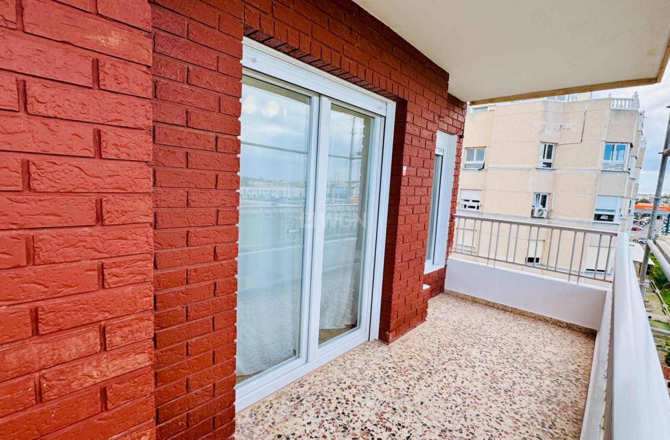 Odsprzedaż - Daszek - Torrevieja - Punta Prima