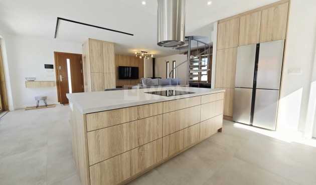 Odsprzedaż - Villa - Orihuela Costa - Cabo Roig
