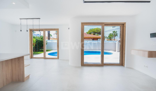 Odsprzedaż - Villa - Orihuela Costa - Cabo Roig