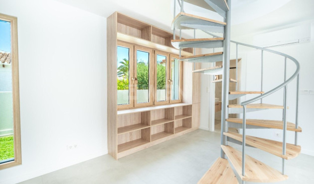 Odsprzedaż - Villa - Orihuela Costa - Cabo Roig