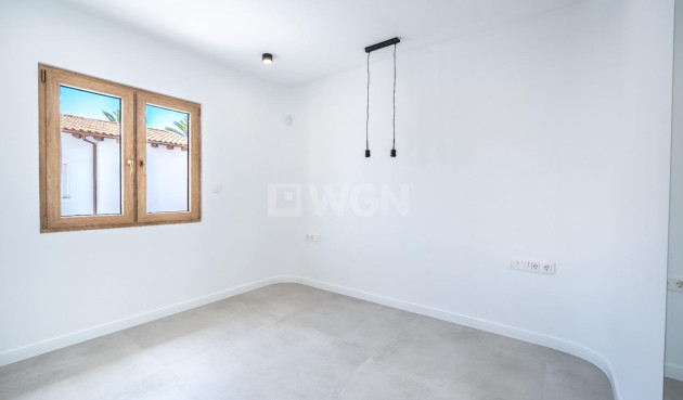 Odsprzedaż - Villa - Orihuela Costa - Cabo Roig
