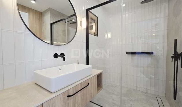 Odsprzedaż - Villa - Orihuela Costa - Cabo Roig