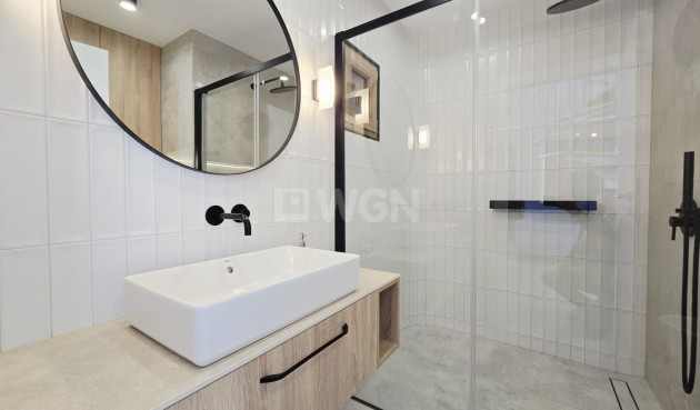 Odsprzedaż - Villa - Orihuela Costa - Cabo Roig