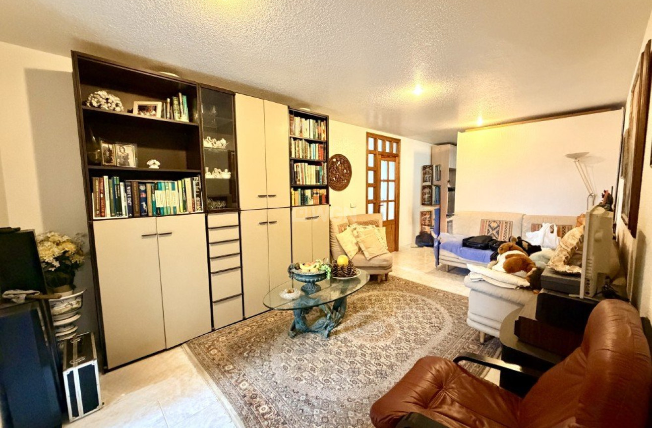 Odsprzedaż - Villa - Ciudad Quesada - Costa Blanca