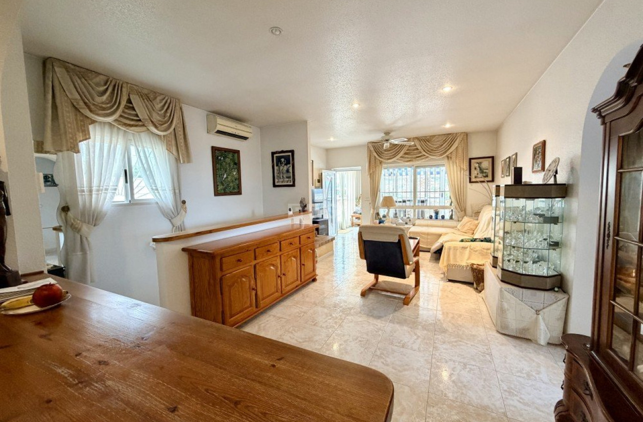 Odsprzedaż - Villa - Ciudad Quesada - Costa Blanca
