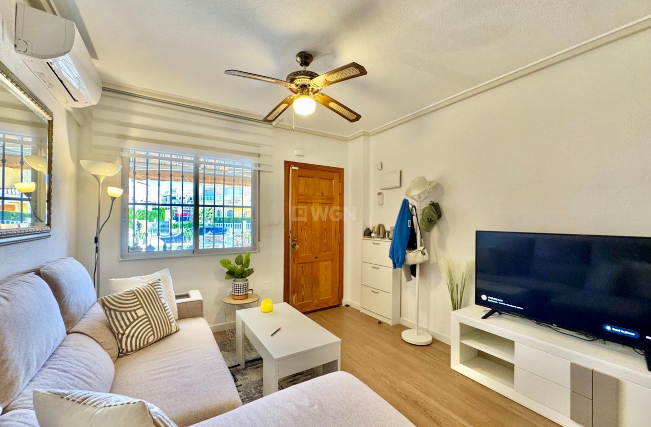 Odsprzedaż - Kamienica - Orihuela Costa - Las Filipinas