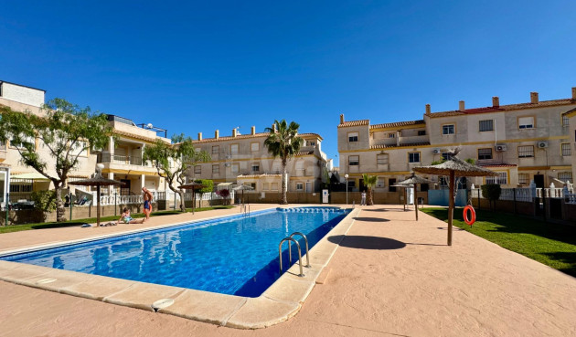 Odsprzedaż - Kamienica - Orihuela Costa - Las Filipinas