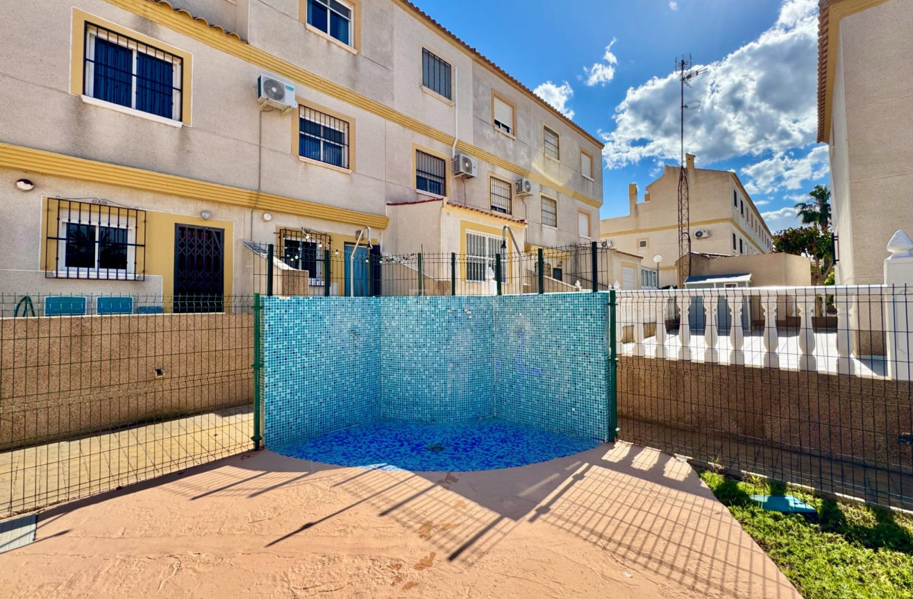 Odsprzedaż - Kamienica - Orihuela Costa - Las Filipinas
