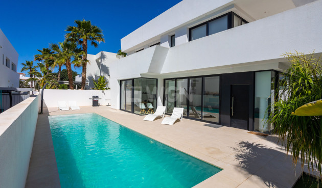Odsprzedaż - Villa - Ciudad Quesada - Costa Blanca