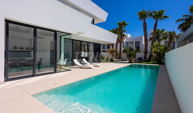 Odsprzedaż - Villa - Ciudad Quesada - Costa Blanca