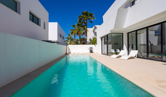 Odsprzedaż - Villa - Ciudad Quesada - Costa Blanca