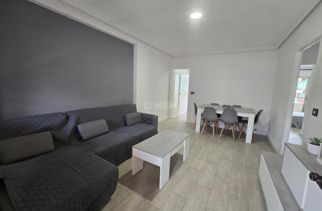 Resale - Apartment / flat - Torrevieja