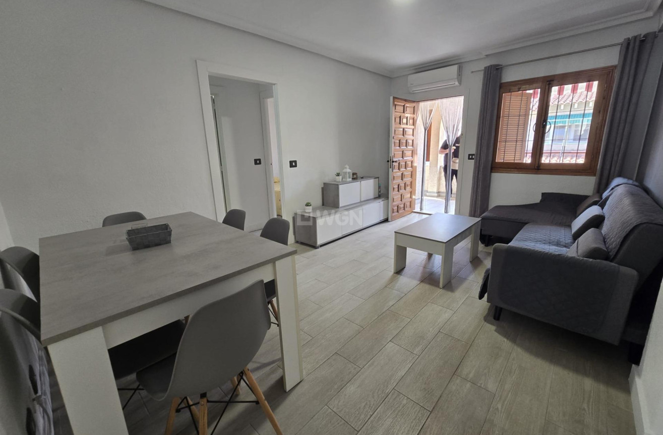 Resale - Apartment / flat - Torrevieja