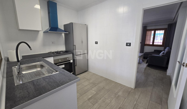 Resale - Apartment / flat - Torrevieja