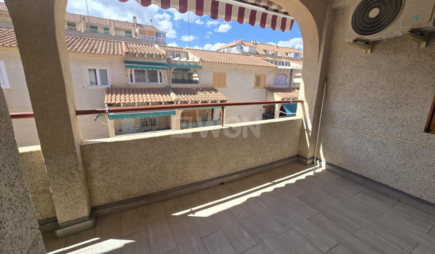 Resale - Apartment / flat - Torrevieja