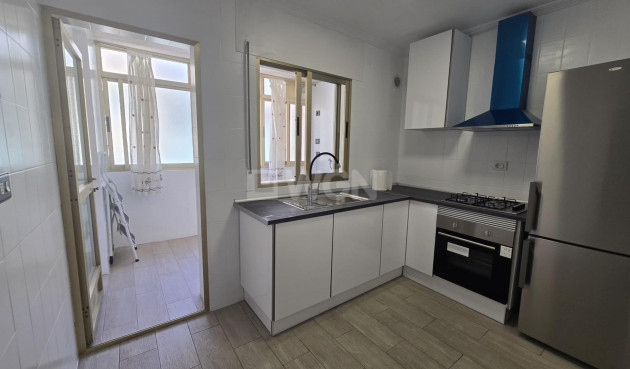 Resale - Apartment / flat - Torrevieja