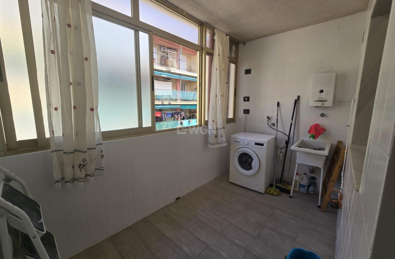 Resale - Apartment / flat - Torrevieja