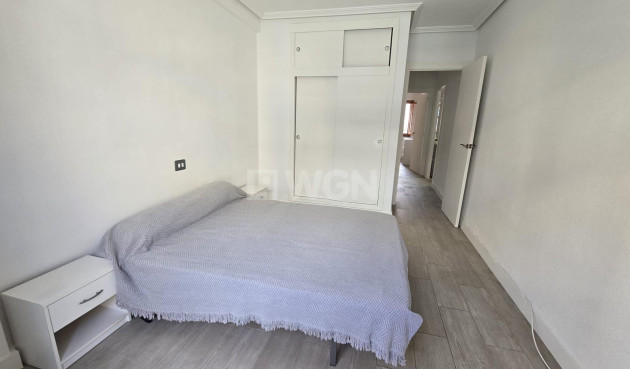 Resale - Apartment / flat - Torrevieja