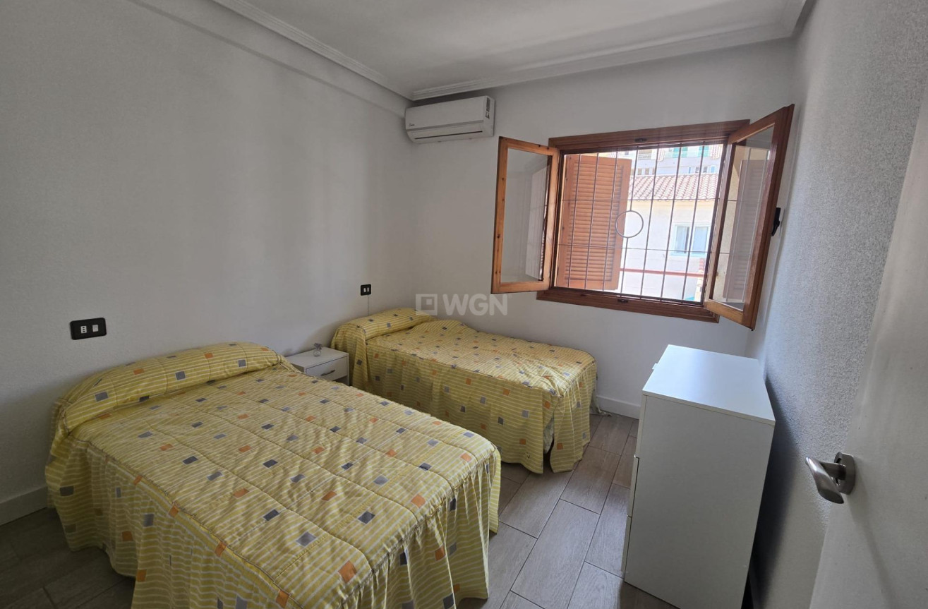 Resale - Apartment / flat - Torrevieja
