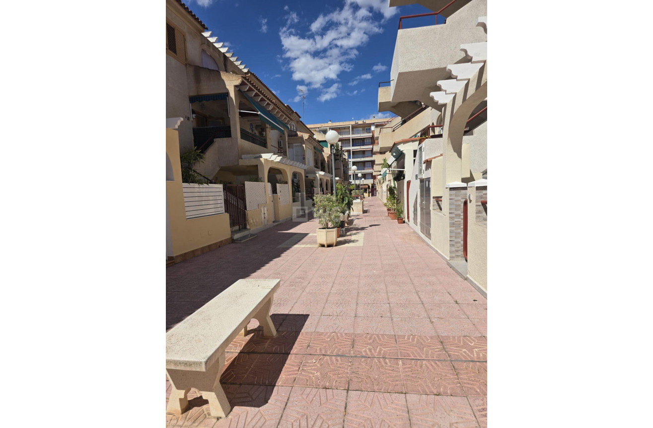 Resale - Apartment / flat - Torrevieja