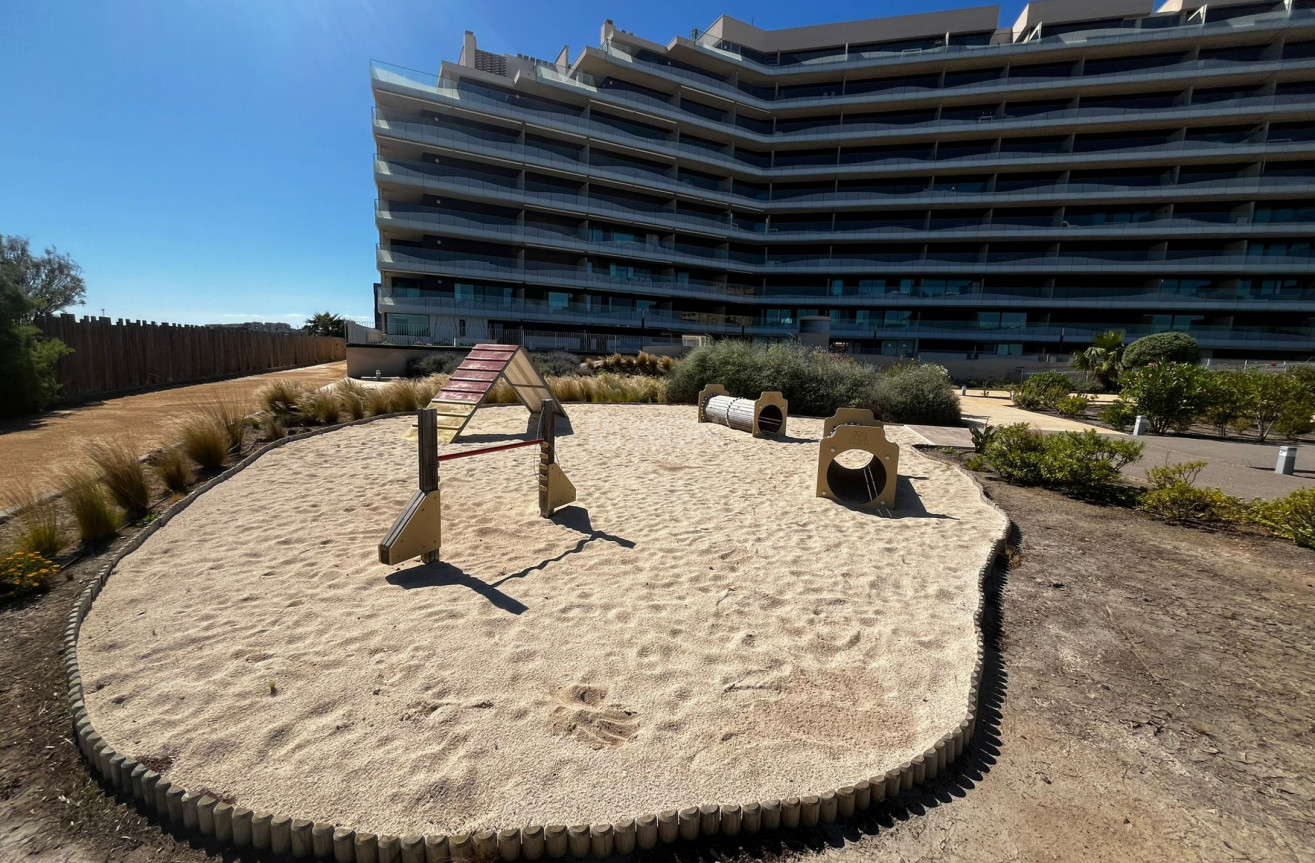 Odsprzedaż - Mieszkanie w bloku - Playa Honda - Costa Calida