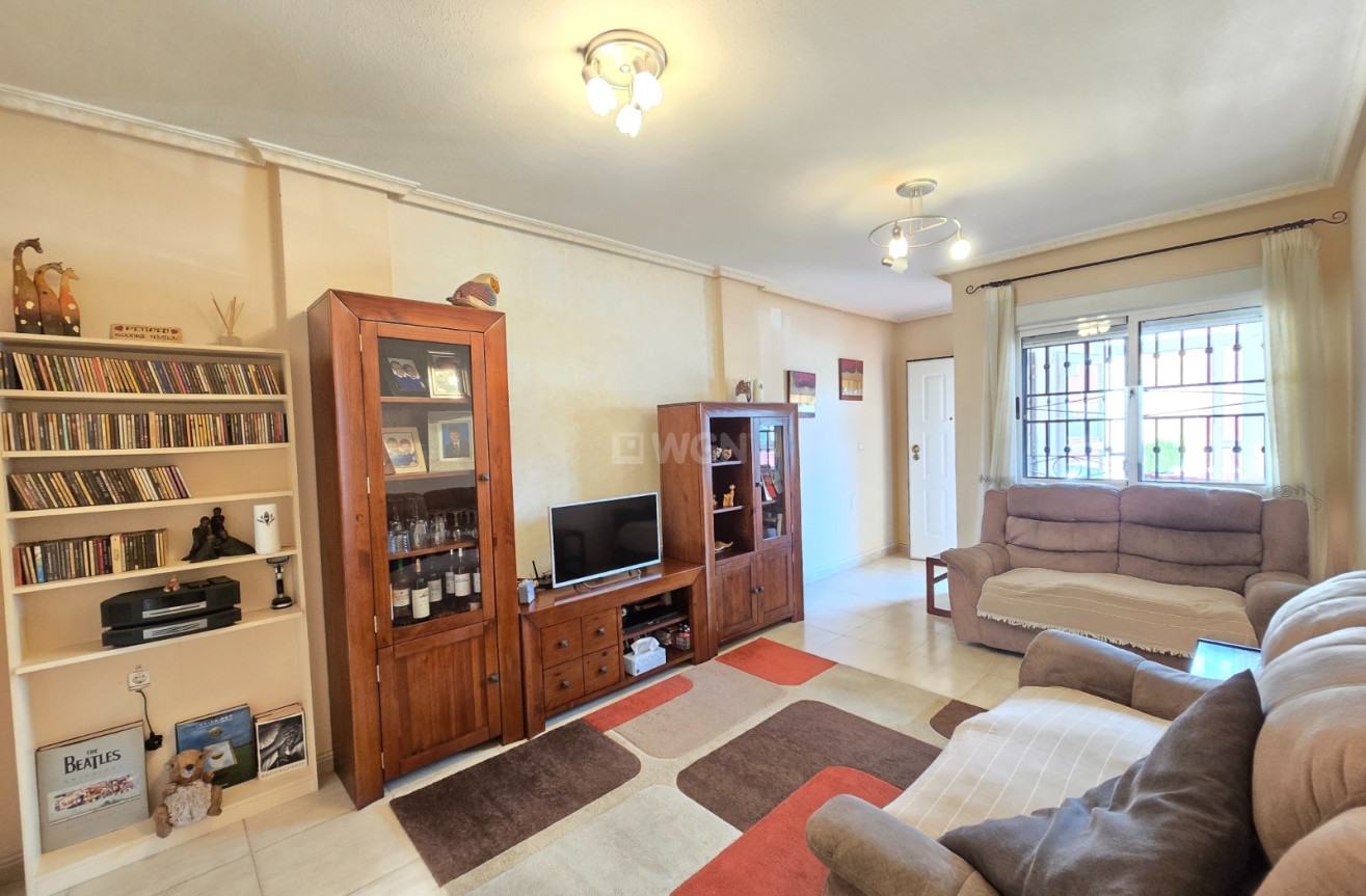 Odsprzedaż - Mieszkanie w bloku - Orihuela Costa - Costa Blanca