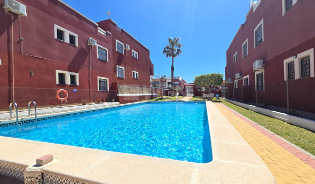 Odsprzedaż - Mieszkanie w bloku - Orihuela Costa - Costa Blanca