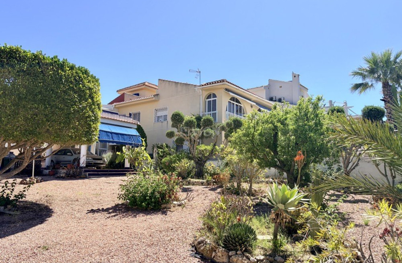 Odsprzedaż - Villa - Ciudad Quesada - Costa Blanca
