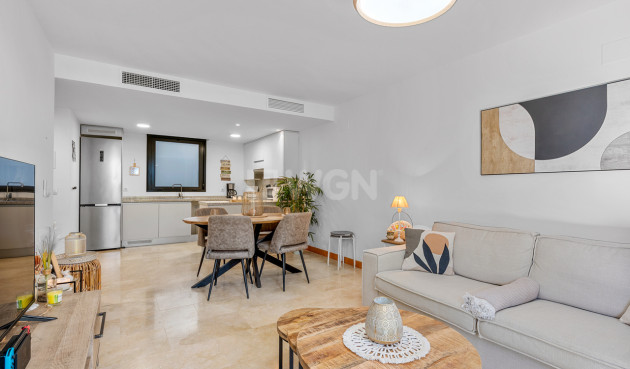 Odsprzedaż - Mieszkanie w bloku - Campoamor - Costa Blanca