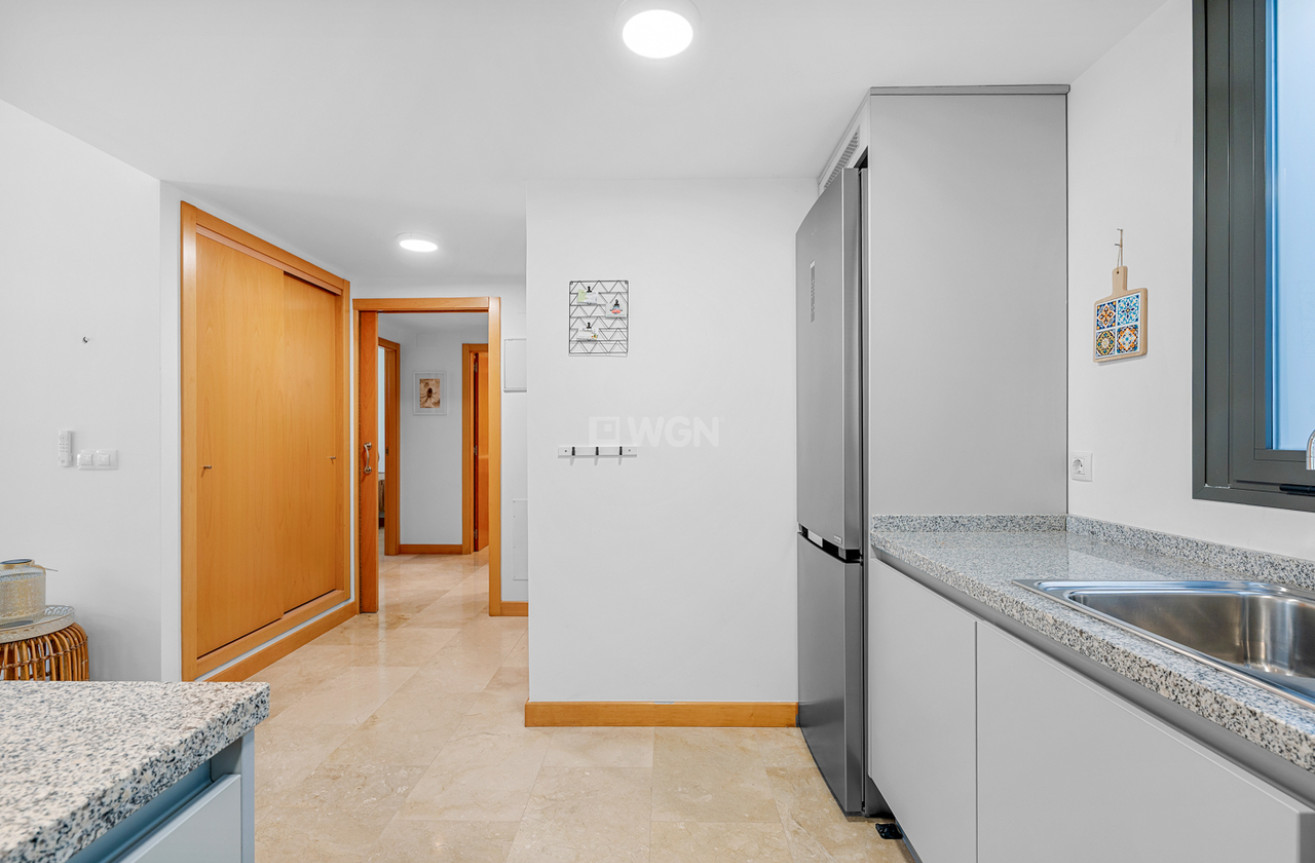 Odsprzedaż - Mieszkanie w bloku - Campoamor - Costa Blanca