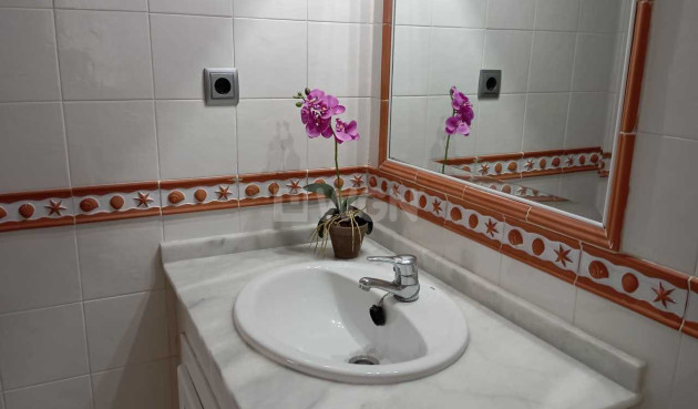 Odsprzedaż - Mieszkanie w bloku - Villamartin - Costa Blanca