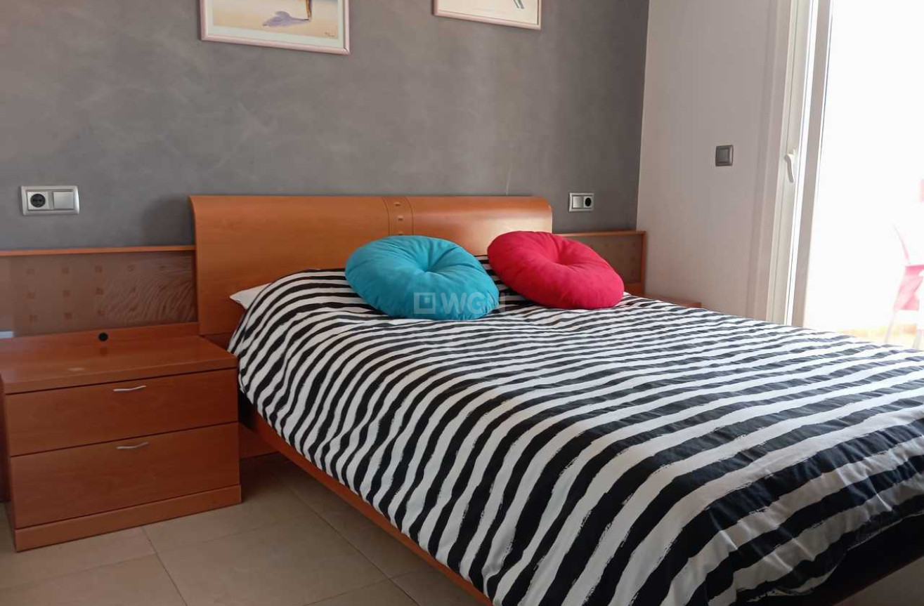 Odsprzedaż - Mieszkanie w bloku - Villamartin - Costa Blanca